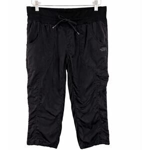 The North‎ Face Pants Womens Medium Black Cargo Capri Hiking Outdoors Gorpcore